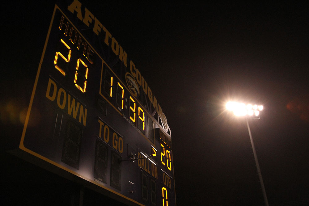 Affton stadium lights honor class of 2020